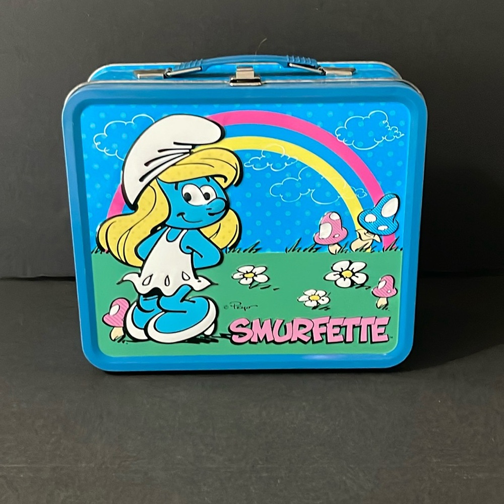 SMURFETTE COLLECTIBLE METAL TIN LUNCH BOX